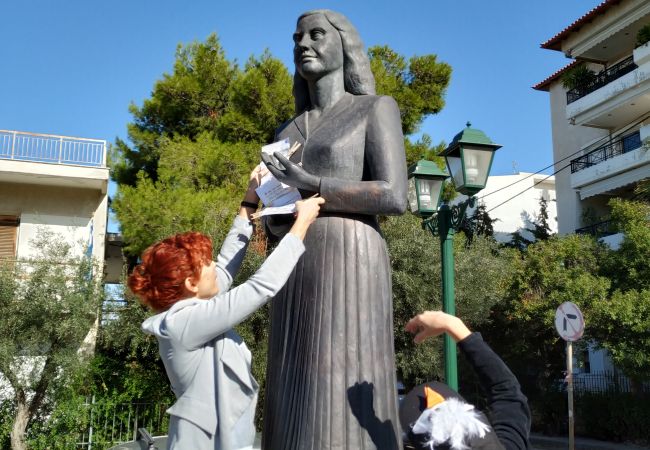 Το κορίτσι που τραγουδάει
