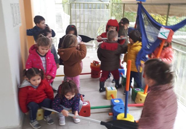 Ταξιδεύουμε με το καράβι μας
