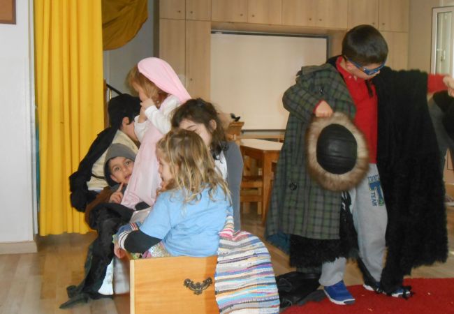 Παιχνίδι στη γωνιά της μεταμφίεσης