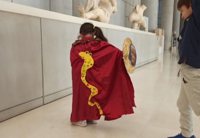 Το ταξίδι του ήλιου και της σελήνης