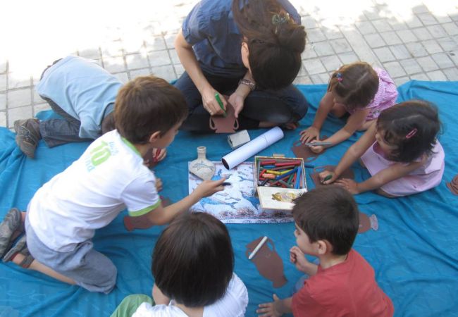 Χελιδονίσματα στο ανάκτορο της Άνοιξης!